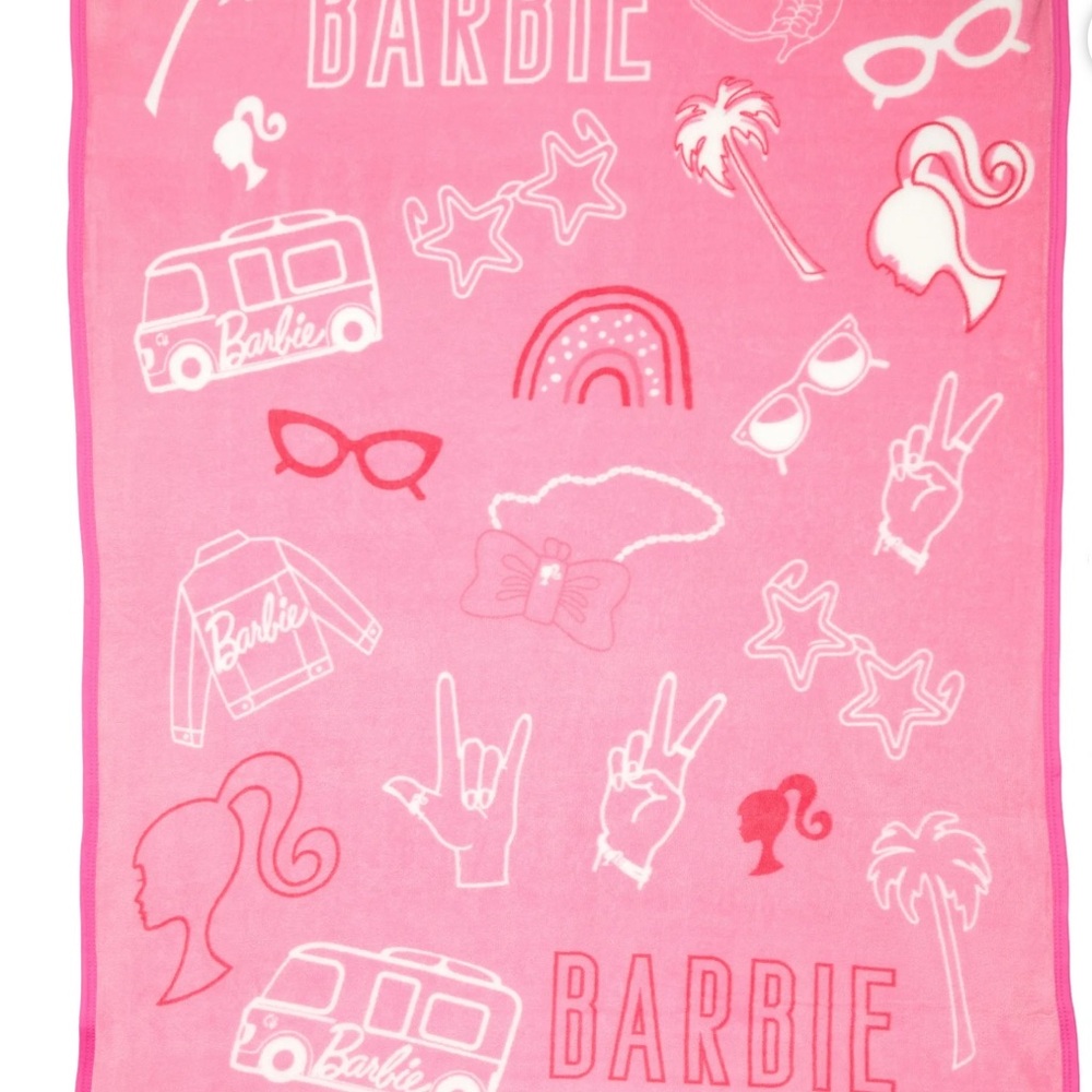 Barbie Pink 46”x60” Plush Throw Blanket